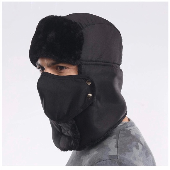 Sale 💥🆕 Black faux fur hat with mask - Picture 3 of 5